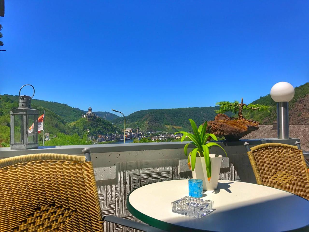 Apartment Happy Mosel Cochem Exterior photo